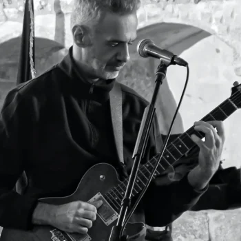 marcello zappatore durante un' intervista